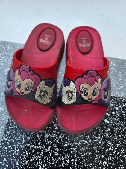 รองเท้า adda pony สีแดงเด็กผู้หญิง