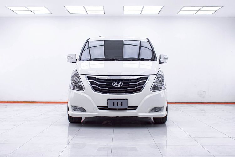 Hyundai H-1  2016 2.5 Limited Utility-car ดีเซล ไม่ติดแก๊ส เกียร์อัตโนมัติ ขาว รูปที่ 4