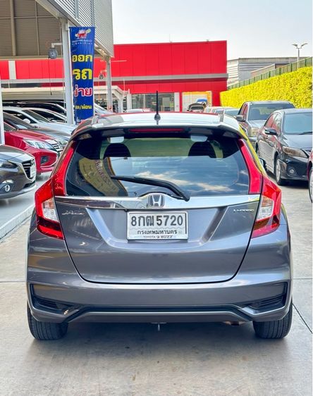 Honda Jazz 2019 1.5 V i-VTEC Sedan เบนซิน ไม่ติดแก๊ส เกียร์อัตโนมัติ เทา รูปที่ 4