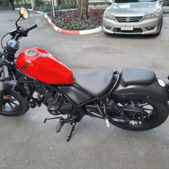 Honda rebel
