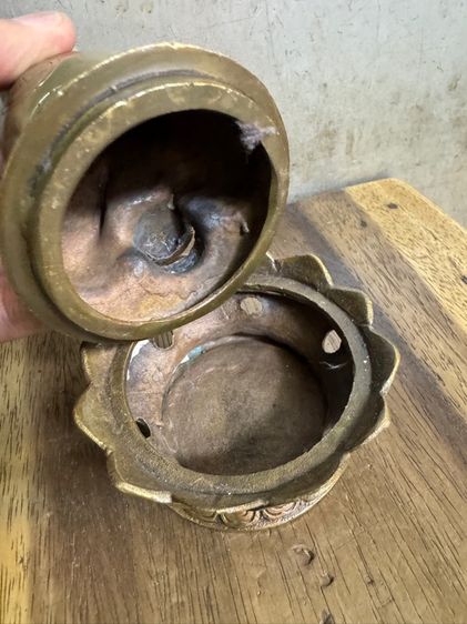 กระถางกำยานทองเหลือง รูปที่ 4