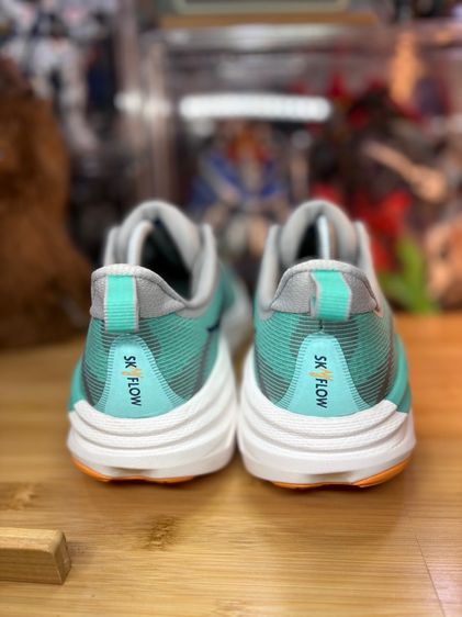 Hoka One One Skyflow รูปที่ 5