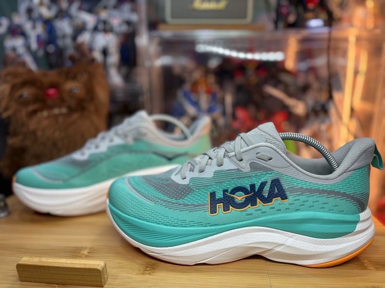 อื่นๆ Hoka One One Skyflow