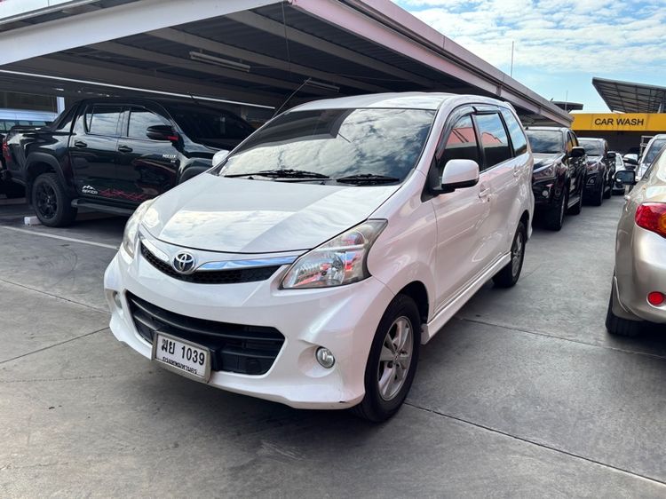 Toyota Avanza 2012 1.5 S Utility-car เบนซิน ไม่ติดแก๊ส เกียร์อัตโนมัติ ขาว รูปที่ 2