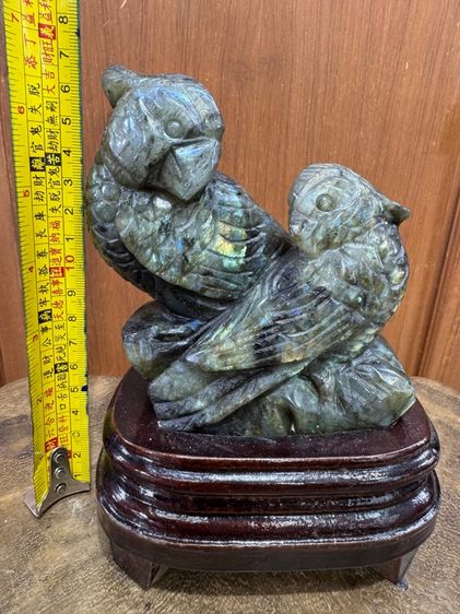 ลาบราโดไลท์แกะสลัก