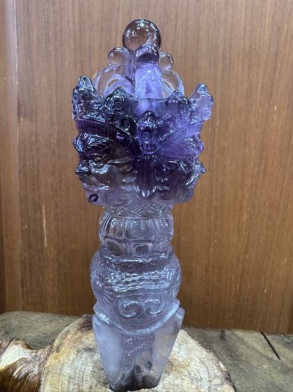 พลอยอเมทิตส์แกะสลักวัชระมงคล รูปที่ 4