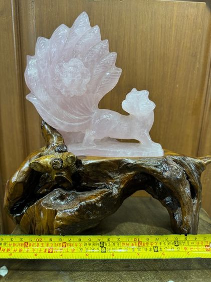 โรสควอตซ์แกะสลัก รูปที่ 2