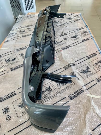 กันชนท้ายกระบะโตโยต้า ของแท้จากโรงงาน รูปที่ 7