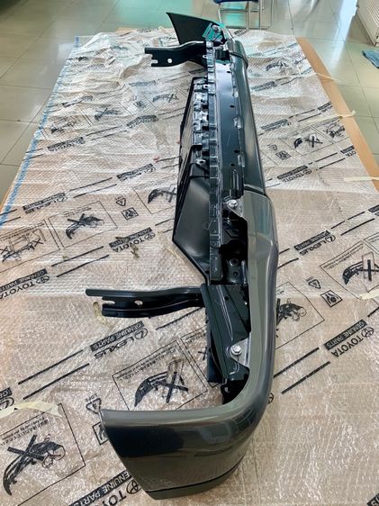 กันชนท้ายกระบะโตโยต้า ของแท้จากโรงงาน รูปที่ 6