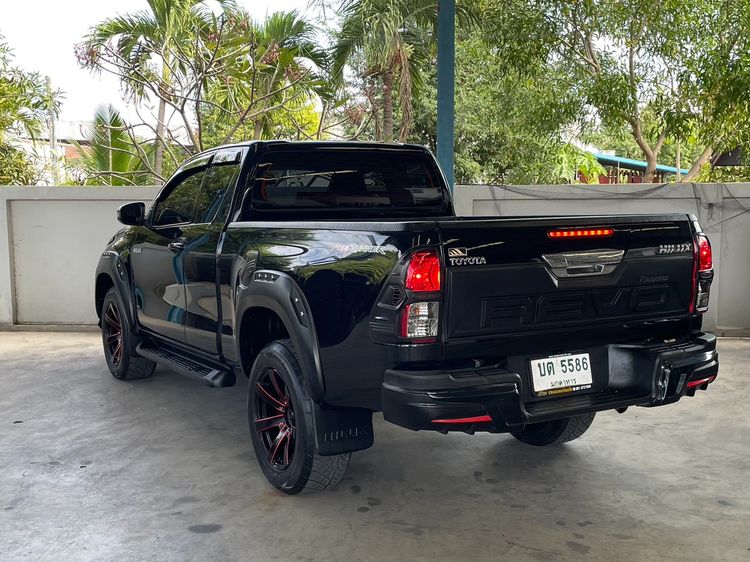 Toyota Hilux Revo 2018 2.4 Prerunner J Plus Pickup ดีเซล ไม่ติดแก๊ส เกียร์ธรรมดา ดำ รูปที่ 4