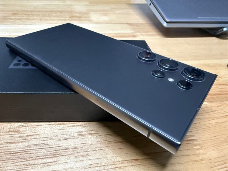 ขาย Galaxy S24 Ultra สีเทาดำ 256 go รูปที่ 6