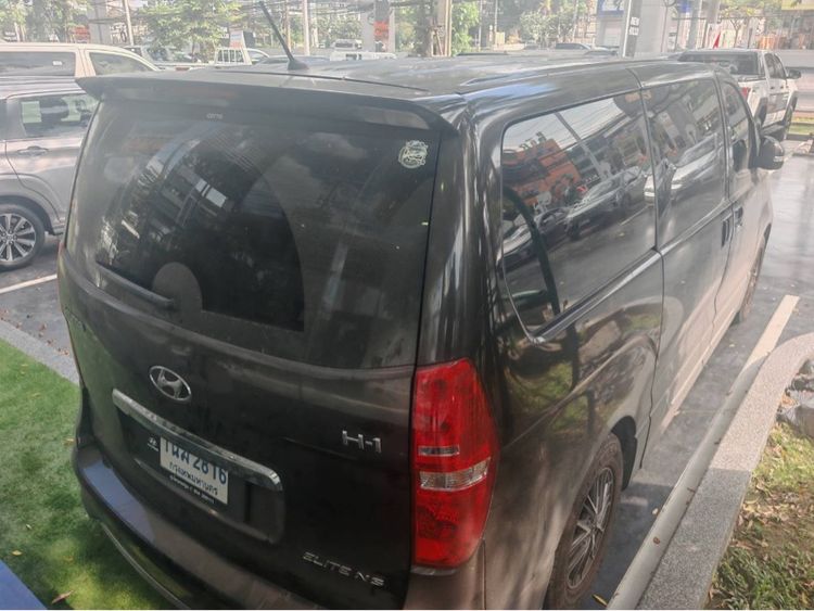 Hyundai H-1  2021 2.5 Elite Plus ดีเซล เกียร์อัตโนมัติ น้ำตาล รูปที่ 3