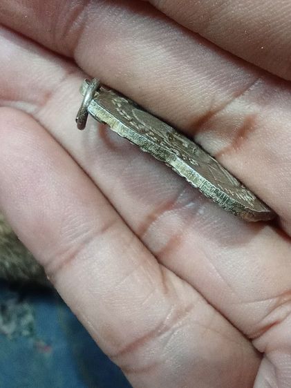 เหรียญหลวงปู่ทวดรุ่น3 เนื้ออลูมิเนียม กะไหล่ทอง รูปที่ 5