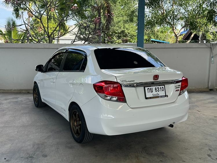 Honda Brio 2013 1.2 Amaze S Sedan เบนซิน ไม่ติดแก๊ส เกียร์อัตโนมัติ ขาว รูปที่ 4
