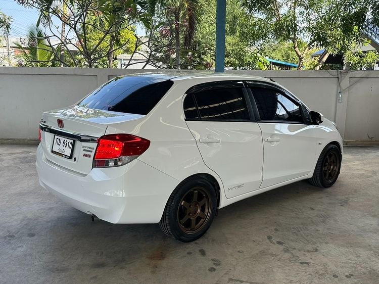 Honda Brio 2013 1.2 Amaze S Sedan เบนซิน ไม่ติดแก๊ส เกียร์อัตโนมัติ ขาว รูปที่ 3