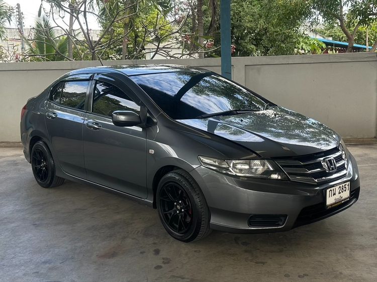 Honda City 2013 1.5 S i-VTEC Sedan เบนซิน ไม่ติดแก๊ส เกียร์อัตโนมัติ เทา รูปที่ 2