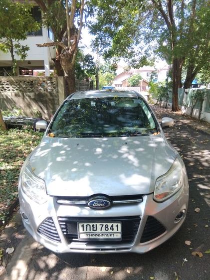 Ford Focus 2012 2.0 Titanium Plus Sedan เบนซิน ไม่ติดแก๊ส เกียร์อัตโนมัติ บรอนซ์เงิน รูปที่ 4