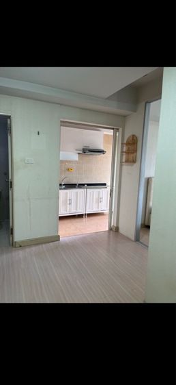 มีบางส่วน 2012 ไม่อนุญาต ไม่ใช่ happy condo ถนนช่างอากาศอุทิศ รูปที่ 4