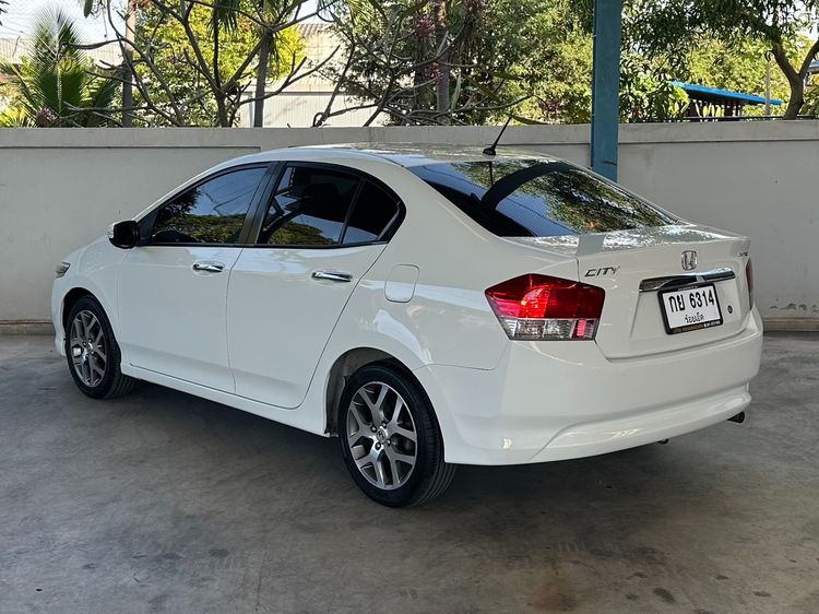 Honda City 2011 1.5 Sv i-VTEC Sedan เบนซิน ไม่ติดแก๊ส เกียร์อัตโนมัติ ขาว รูปที่ 4