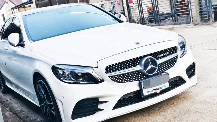 Mercedes-Benz C-Class 2019 C220 Sedan ดีเซล ไม่ติดแก๊ส เกียร์อัตโนมัติ ขาว รูปที่ 3