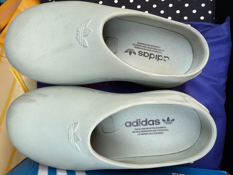 รองเท้ามือสอง