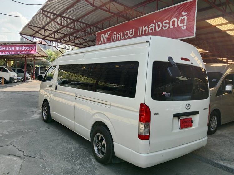 Toyota Commuter 2017 3.0 Van ดีเซล ไม่ติดแก๊ส เกียร์ธรรมดา ขาว รูปที่ 3