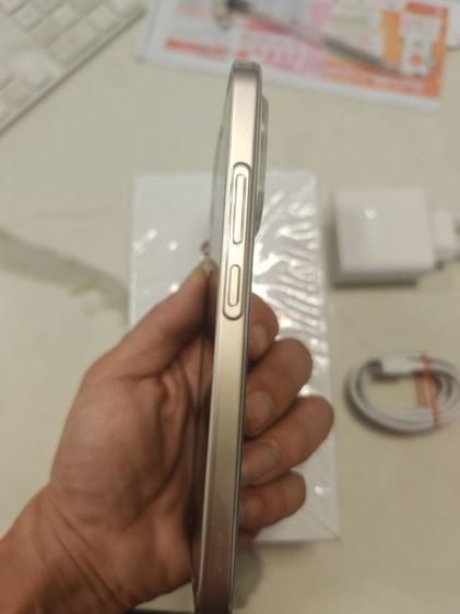 honor​ 400​  รูปที่ 2