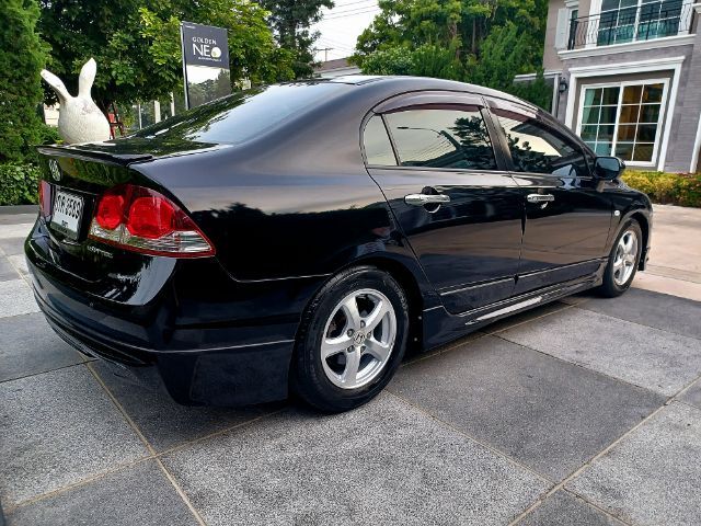 Honda Civic 2009 1.8 S i-VTEC Sedan เบนซิน ไม่ติดแก๊ส เกียร์อัตโนมัติ ดำ รูปที่ 4
