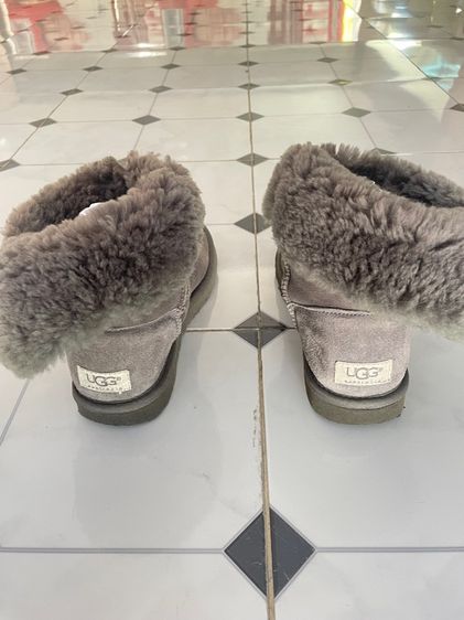 รองเท้าบูทลุยหิมะ ยี่ห้อ UGG รูปที่ 2