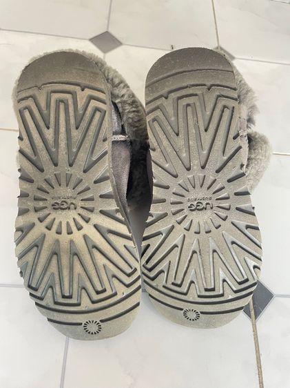 รองเท้าบูทลุยหิมะ ยี่ห้อ UGG รูปที่ 6