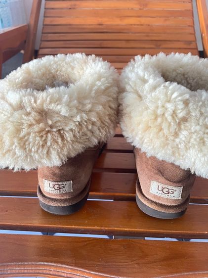 รองเท้าบูทลุยหิมะ UGG  รูปที่ 2