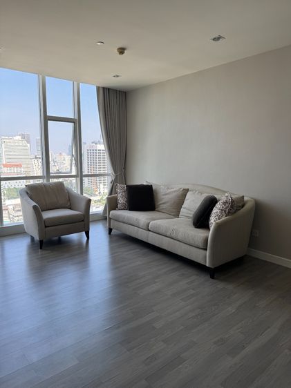 Land and Houses มีบางส่วน 2016 (เจ้าของขายเอง) The Room Sathorn ถ.ปั้น ห้องไม่มีบิ้วอิน 