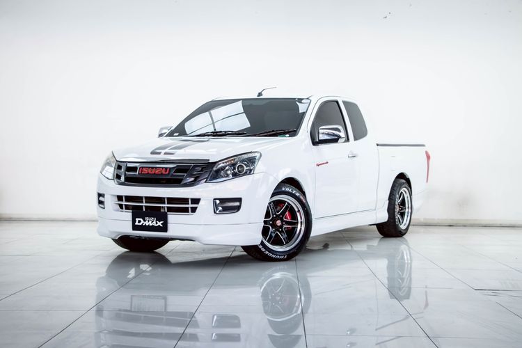 รถ Isuzu D-MAX 2.5 X-Series Z สี ขาว