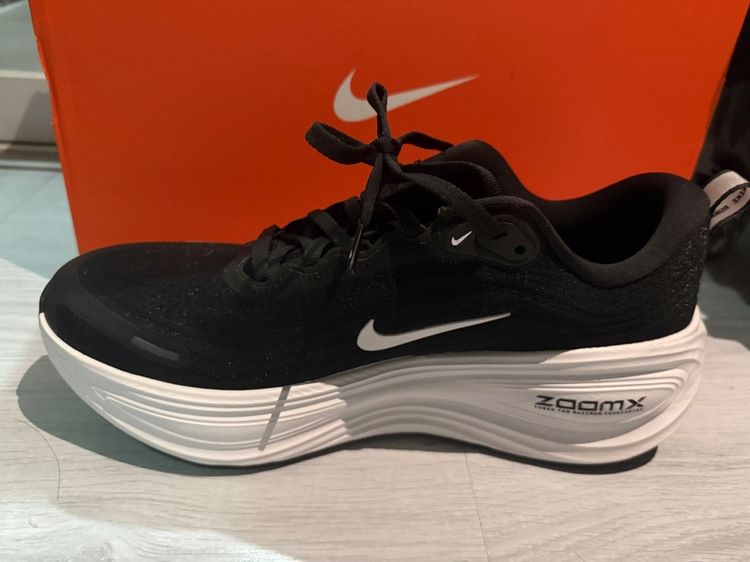 Nike vomero plus รูปที่ 4