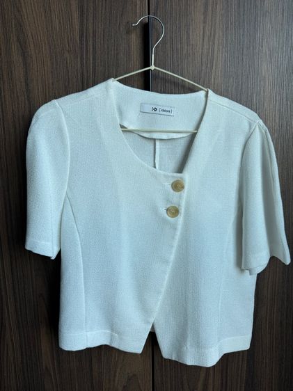 แขนสั้น M เสื้อเชิ้ตและเสื้อผู้หญิง เสื้อทรงครอปสีขาวแบรนด์เกาหลี ID