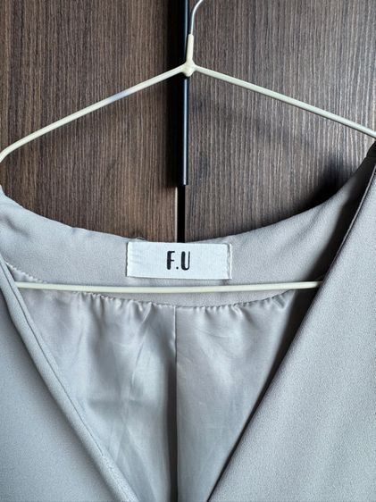 เสื้อทรงครอปแบรนด์เกาหลี F.U รูปที่ 2