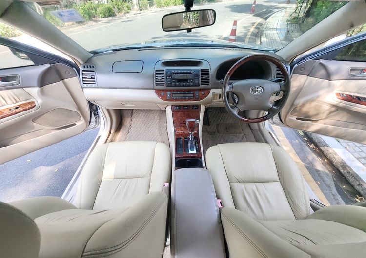 Toyota Camry 2004 2.4 Q Sedan เบนซิน เกียร์อัตโนมัติ บรอนซ์เงิน รูปที่ 4