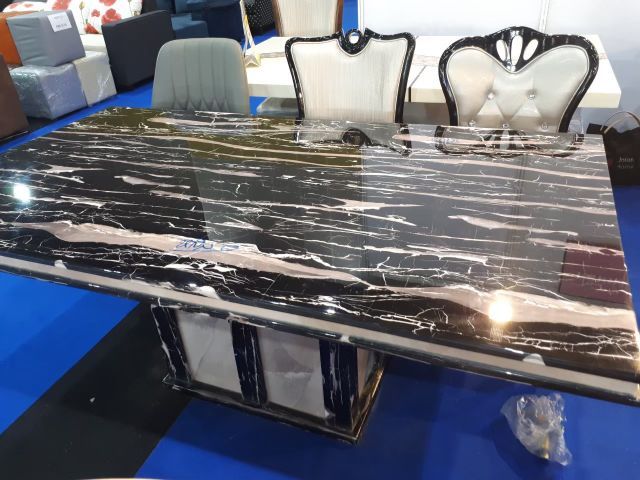 โต๊ะทานข้าวหินอ่อน โต๊ะกินข้าวกินอ่อน รูปที่ 3