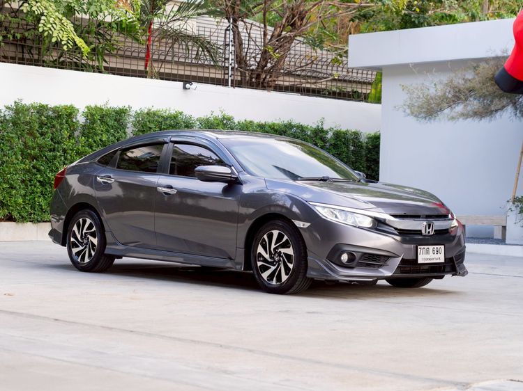Honda Civic 2018 1.8 EL i-VTEC Sedan เบนซิน ไม่ติดแก๊ส เกียร์อัตโนมัติ เทา