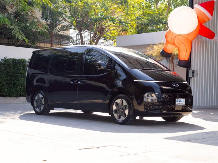 Hyundai Staria 2022 2.2 SEL Utility-car ดีเซล ไม่ติดแก๊ส เกียร์อัตโนมัติ ดำ