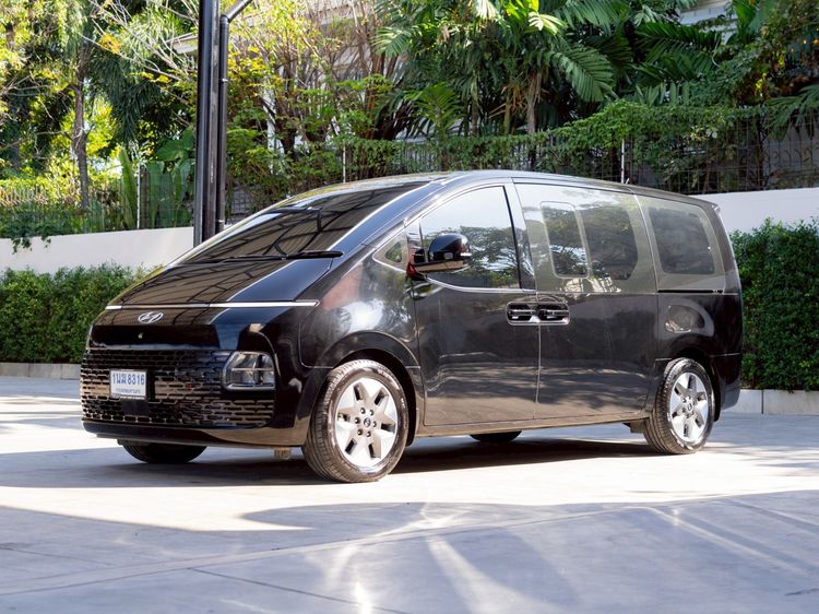 Hyundai Staria 2022 2.2 SEL Utility-car ดีเซล ไม่ติดแก๊ส เกียร์อัตโนมัติ ดำ รูปที่ 3