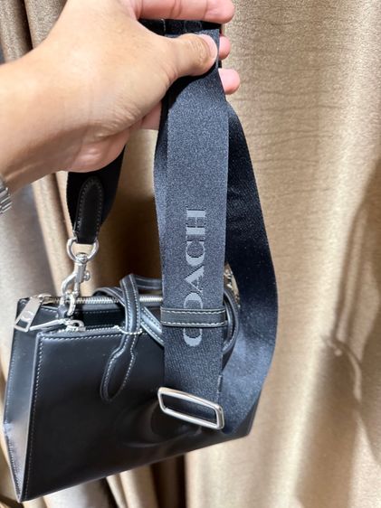 Coach nina small tote bag รูปที่ 4