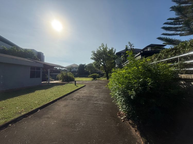 ขาย ทื่ดิน หมู่บ้าน นวธานี ใกล้เฟสใหม่ ประเสริฐมนูกิจ เสรีไทย