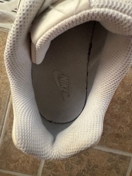 รองเท้า Nike รูปที่ 6