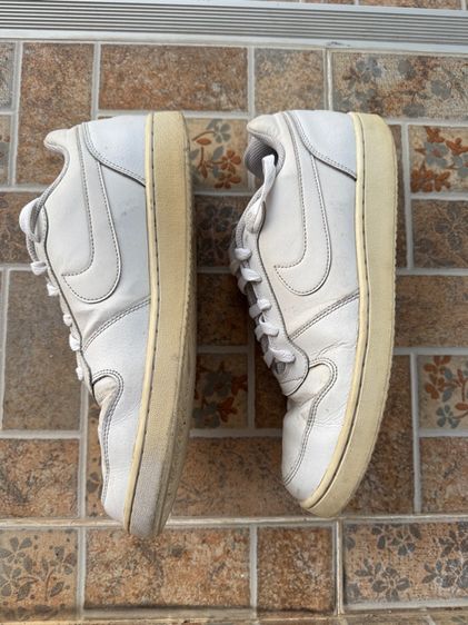 รองเท้า Nike รูปที่ 4