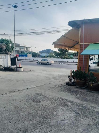 ขายที่ดินติดถนนให่ญ 286 ตรว ข้างร้านเฮียกํ่า ใก้ลวงเวียน พระราม5 ถนน ราชพฦกษ์ มุ่งหน้าถนนรัฒนาธิเบศณ์ ใก้ลห้าง central westville รูปที่ 3