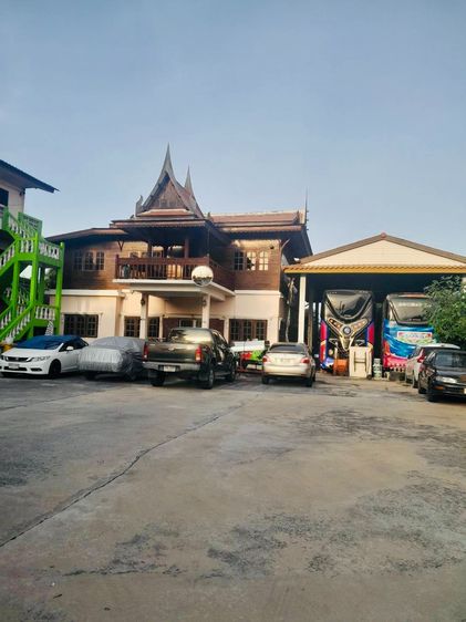 ขายที่ดินติดถนนให่ญ 286 ตรว ข้างร้านเฮียกํ่า ใก้ลวงเวียน พระราม5 ถนน ราชพฦกษ์ มุ่งหน้าถนนรัฒนาธิเบศณ์ ใก้ลห้าง central westville