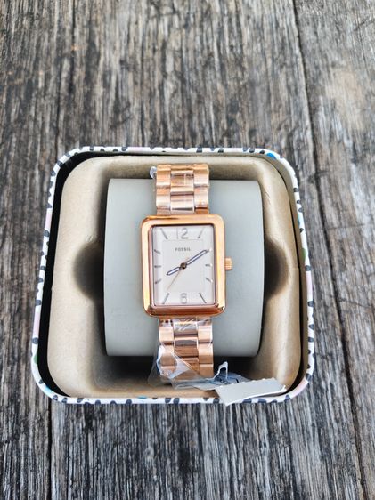 นาฬิกา Fossil แท้ ของใหม่ มือ 1 สีโรสโกลด์