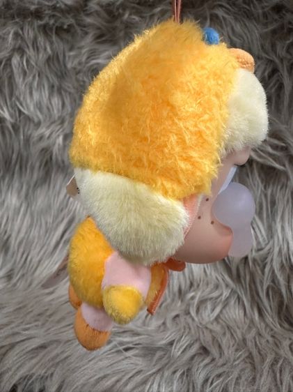 Popmart Cry baby พวงกุญแจ รูปที่ 3