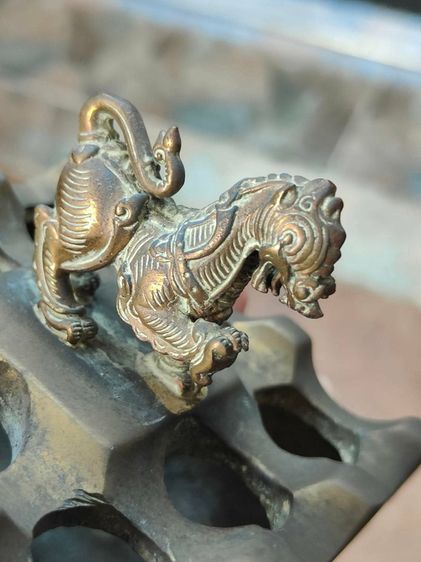 ที่เขี่ยบุหรี่สิงห์ ทองเหลือง  รูปที่ 4